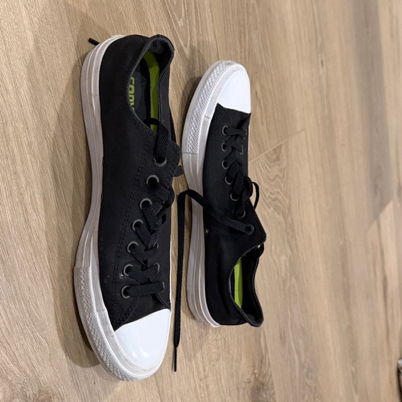 Converse Men's Black Sneakers with White Toe Cap - Picture 4 of 4